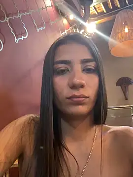 -juicy  online show from November 11, 11:02 pm