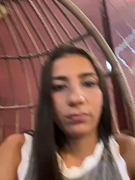 -juicy  online show from November 10, 10:49 pm