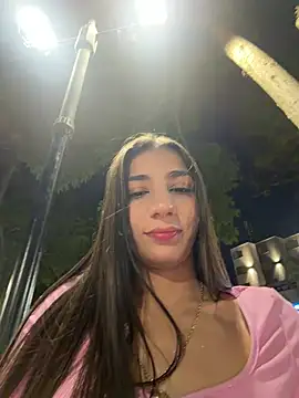 -juicy  online show from July 31, 11:50 pm