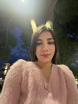 -juicy  online show from July 29, 11:38 pm