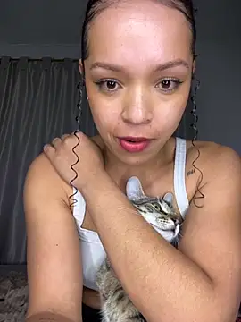 Yasmin777  online show from October 6, 1:44 am