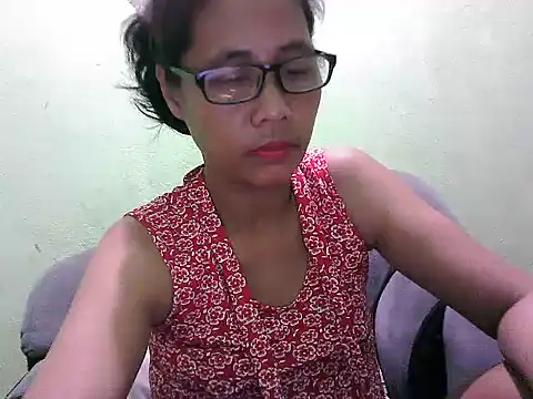 HotLadyPinay32 online show from March 19, 10:03 pm