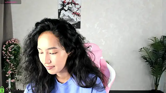 FlirtyAura online show from September 24, 4:22 am