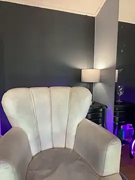 BellaFernandez   online show from November 27, 1:14 pm