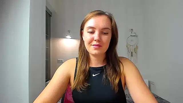 Snapshot of EmmaNorman chatting on September 15, 6:37 pm EmmaNorman online show from September 15, 6:37 pm