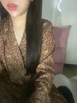 RubyBerry online show from November 5, 7:02 am