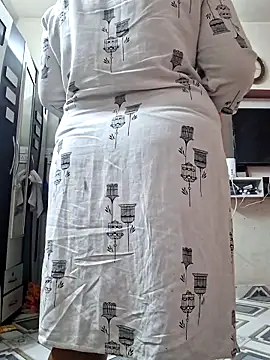 SIMIHOT online show from February 25, 4:38 pm