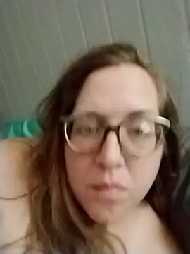 sarasmile333 online show from October 1, 8:41 am