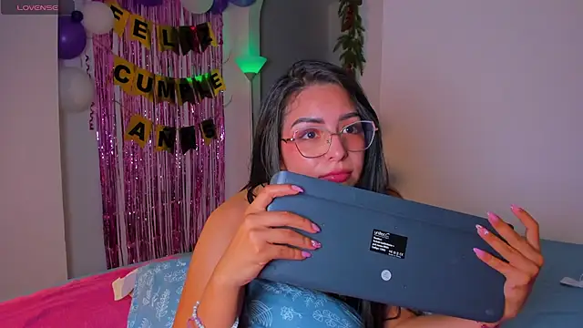 latingabby online show from November 7, 1:33 am