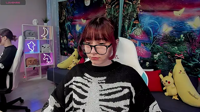 ClaraParks online show from November 5, 6:35 pm