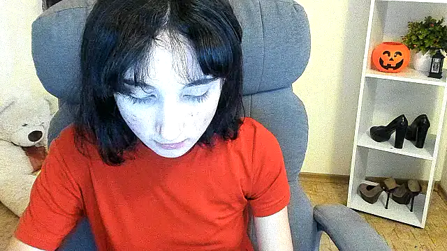 Marri-Stella online show from October 25, 8:55 am