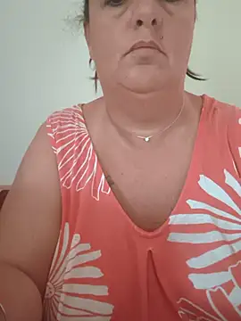 LaReginaNera online show from June 2, 7:20 am