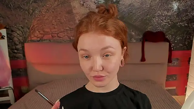 EmyRosaly online show from November 28, 7:22 am