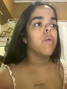 Littleegirl69 online show from December 5, 3:28 am