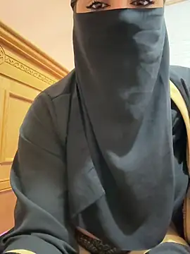  Laiali  online show from September 18, 12:37 pm