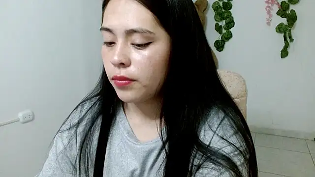 Snapshot of lucy1609 chatting on October 21, 7:40 pm lucy1609 online show from October 21, 7:40 pm