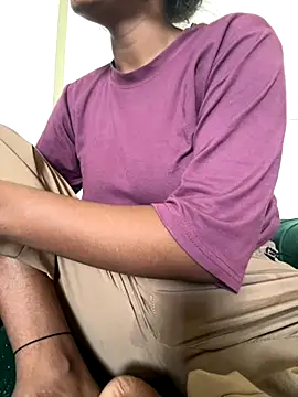 Snapshot of kissujaan chatting on September 22, 8:24 am kissujaan online show from September 22, 8:24 am