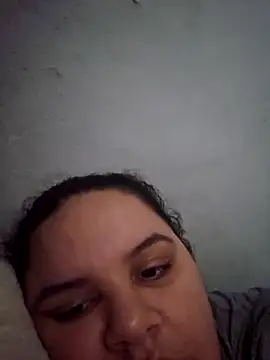 Snapshot of Gorditasexy2000 chatting on March 2, 9:42 pm Gorditasexy2000 online show from March 2, 9:42 pm