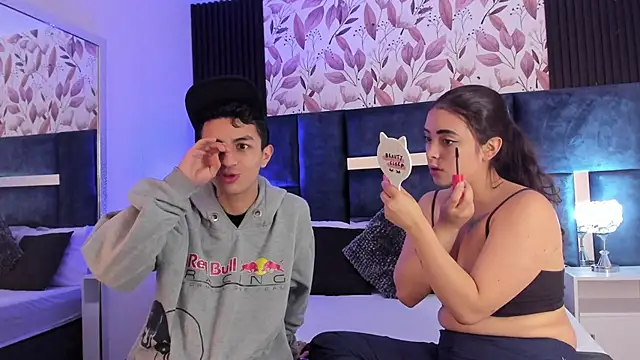 NickandAbby  online show from February 8, 12:42 pm