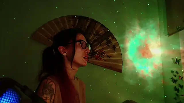 KiotoShine online show from February 4, 7:39 pm