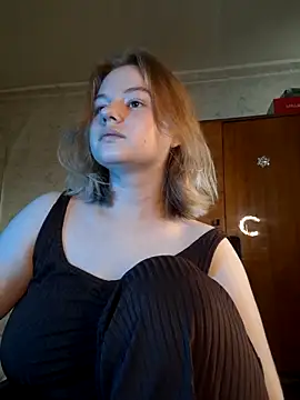 SlipperSherry online show from October 6, 10:10 am