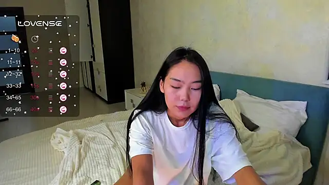 AsianCheek online show from December 18, 1:10 am