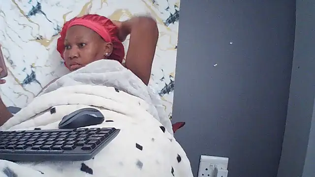 CouplesX96xx online show from April 17, 9:55 am