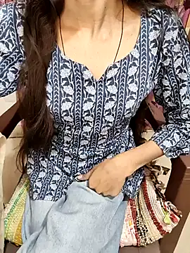 Cute Manju01 online show from November 14, 8:36 am