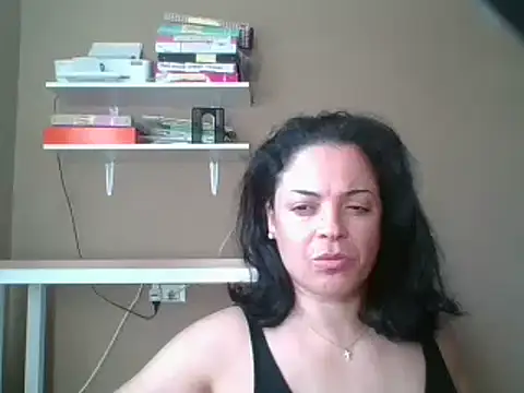 ITALIANASISIXX online show from September 20, 8:01 am