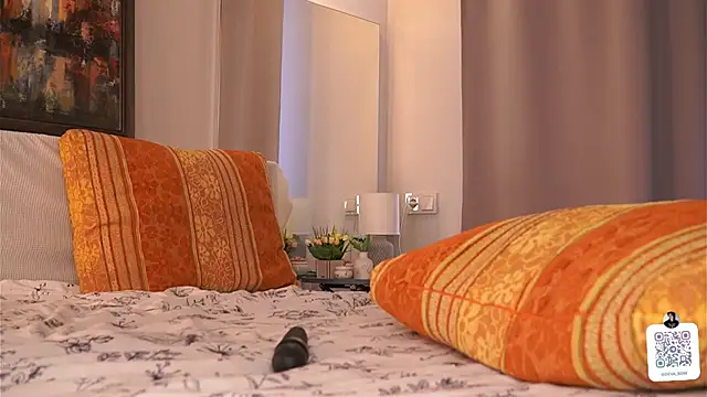 LilianBenskin online show from November 21, 7:43 am