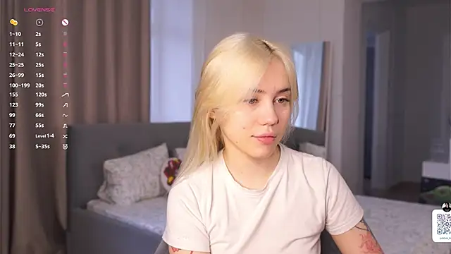 LilianBenskin online show from November 15, 6:47 am