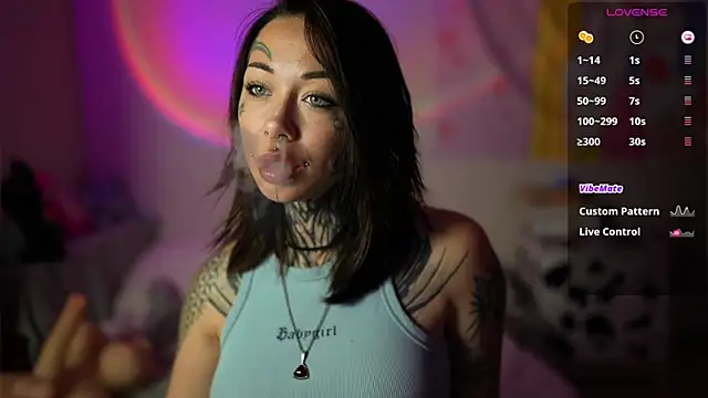 bunnykellyyy online show from July 29, 6:35 am