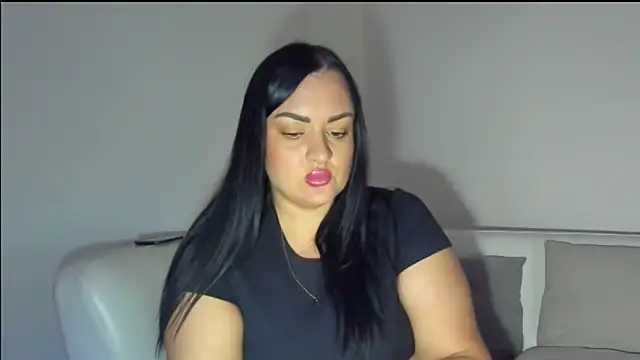 Snapshot of AliTemptress chatting on October 15, 5:48 pm AliTemptress online show from October 15, 5:48 pm
