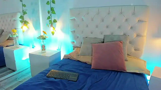 Sammy Scott1 online show from February 13, 4:47 am