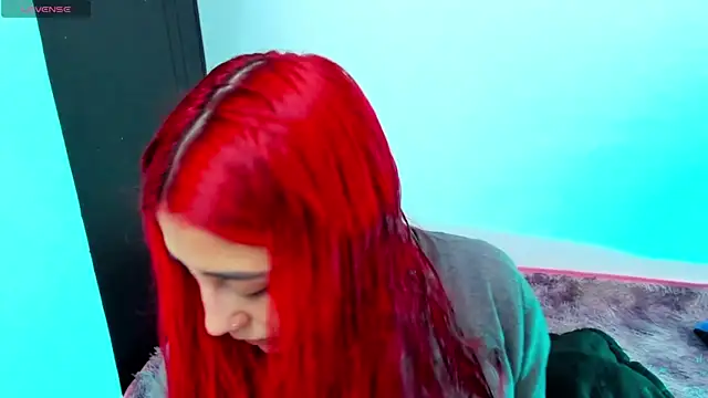 adahraa younng online show from November 4, 11:37 am