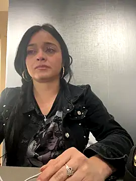 Emily Rivers  online show from September 11, 1:55 pm