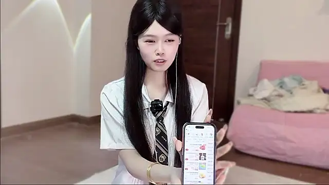 xinxin-labi online show from July 12, 8:26 am