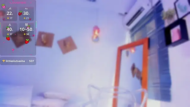 Aleexiiaa online show from March 13, 2:29 pm