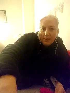 Feelineducentre online show from March 18, 6:57 pm