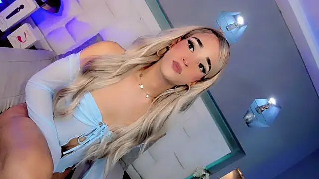 Ariia-janee online show from February 15, 6:49 am