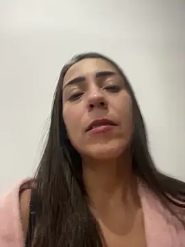 lucioliveira online show from November 14, 4:40 pm