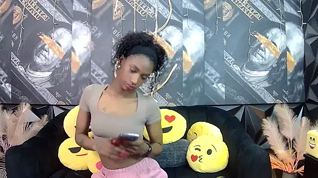 Lilmisbaddyxxx online show from February 15, 6:07 pm