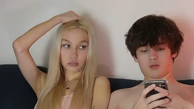 cuteleraay online show from January 18, 10:17 pm