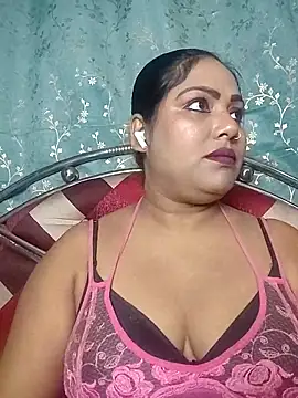 hornypriya696 online show from November 22, 6:54 pm
