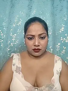 hornypriya696 online show from October 7, 6:12 pm