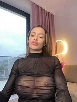  Luxie  online show from October 4, 6:41 am