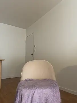 BrumeLove online show from March 9, 1:14 pm