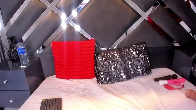 Ravenna666  online show from September 10, 1:44 pm