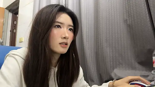 Moonlight-23 online show from November 24, 3:36 pm