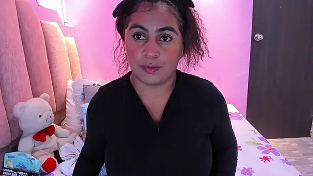 AndreaSweet2 online show from November 5, 8:25 pm